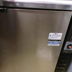 ホシザキ　ワンドア　冷蔵庫