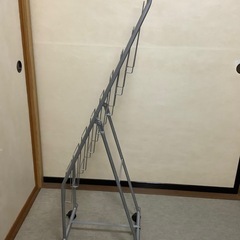 スチール製パンフレットスタンドの画像