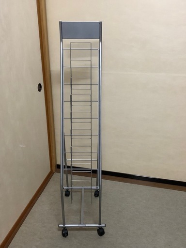 スチール製パンフレットスタンド