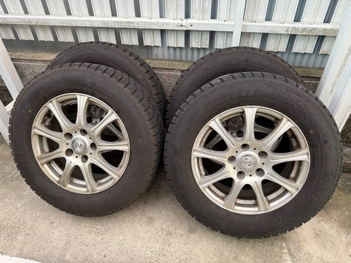 【購入者決定！】スタッドレスタイヤ 205/65R/15アルミ付き4本セット