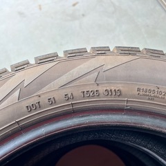 スタッドレスタイヤ 16インチの画像