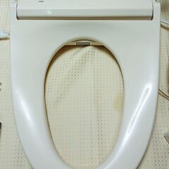 ２０２４年（今年発売最新型）Panasonc製　温水洗浄便座 +5000円で設置致します。の画像