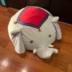 IKEA 特大ゾウさん　クッション