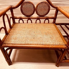【レトロ】JF0301　ラタンの台付きベンチ　ラタン(籐)のベンチの画像