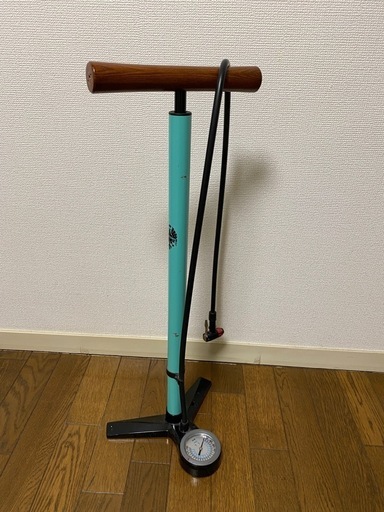 Bianchi Lepre ミニベロ　チェレステカラー　空気入れ付き　値段交渉については説明文に