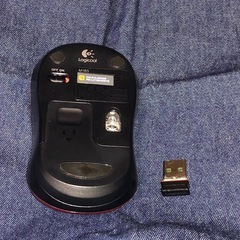 Logicool M185 ワイヤレスマウス ドングル付属の画像