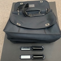 MAKE UP FOR EVER プロフェッショナルバッグの画像