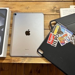 iPad air 5  セルラー  ガラスフィルム、純正箱、ケース付き