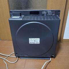 空気清浄機EP-Z30Rと加湿セラミックファンヒーターEFH-1216Dの画像