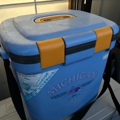 クーラーボックスの画像