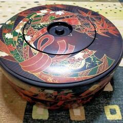 手巻き寿しチラシ寿司　重箱/寿司桶 二段〈取り皿4枚付き〉蓋付きの画像