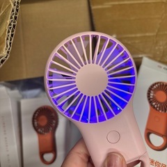 業種変更　在庫処分　倉庫丸ごと　ハンディーファンの画像