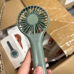 業種変更　在庫処分　倉庫丸ごと　ハンディーファンの画像