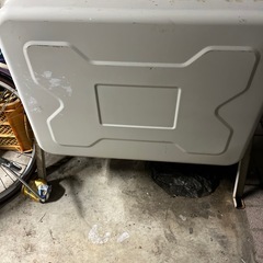 灯油タンク　内部錆有り　ジャンク品の画像
