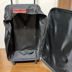 お値下げ‼️コンパクトで便利！キャリーバック1〜2泊の画像