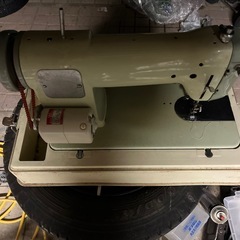レトロなミシン