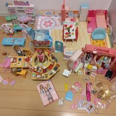 リカちゃんハウス＆病院＆お寿司屋さん＆ドレッサールームなどの画像
