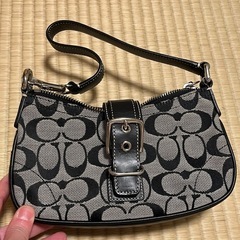 美品　コーチ 