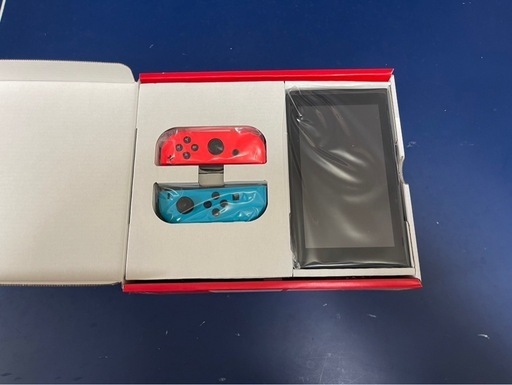 新品未使用　Nintendo Switch 本体