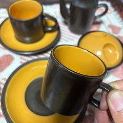 レトロ　デミタスカップ＆ソーサー4組とシュガーポットとミルクポットの画像