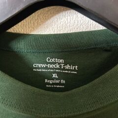 GU、メンズTシャツ