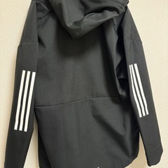 adidas パーカー【未使用に近い】の画像