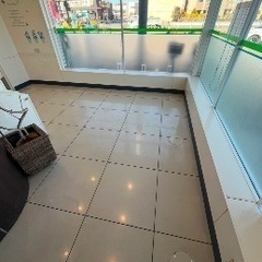 【先行急募‼️人気枠】Family Mart イートイン改修工事スタッフ大募集の画像