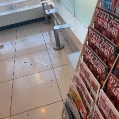 【先行急募‼️人気枠】Family Mart イートイン改修工事...