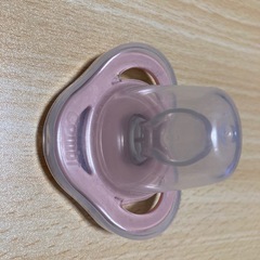 コンビ　おしゃぶり　新生児用の画像
