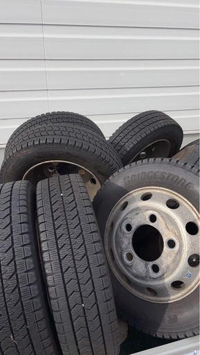 ブリジストン ブリザック 205/70R17.5 アルコアアルミ付き ホイール付き スタッドレスタイヤ6本セット トラック用タイヤ