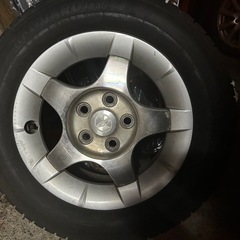 取引中募集中止　
トヨタ純正ホイール付き　スタッドレスタイヤ4本