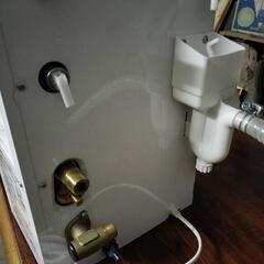 【値下げ】TOTO　小型電気温水器 の画像