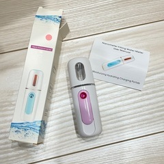 【美品・軽い・便利】ミニ携帯加湿器・霧・コードレス・充電式