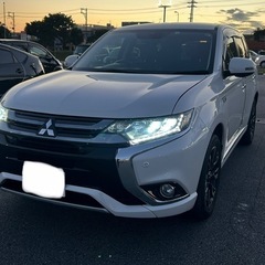 ⭐️年内限定⭐️アウトランダーPHEV 2016年式
