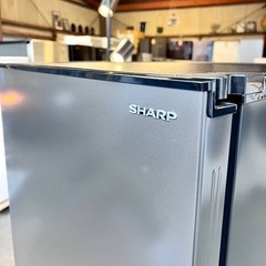 ご成約済み🐶　設置まで👏🏻 SHARP 一人暮らし冷蔵庫 152L ダークグレー🐺 2022年製⭕️の画像