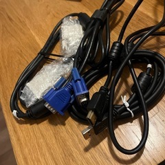 ケーブル類