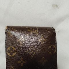 ロイビトン財布