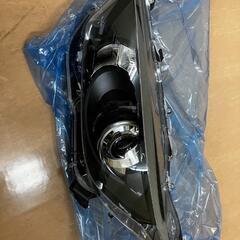 ヤリス 左ヘッドライト