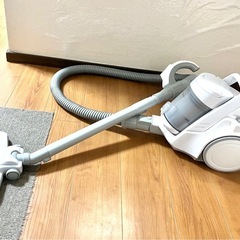 《引渡し完了》
【説明書付き】ニトリのサイクロン掃除機