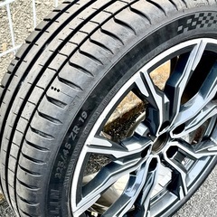 BMW X1 F48後期　Mスポーツモデル　19インチタイヤホイールセット　1本　タイヤほぼ新品です  の画像