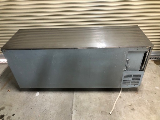 業務用　台下冷凍冷蔵庫　サンヨー　1800×600 100V
