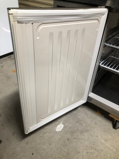 配送ご相談ください　業務用　ホシザキ　台下冷蔵庫　1800×600 扉パッキン新品