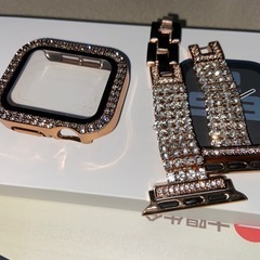 APPL WATCH SE  第２世代　４０MM midnight  Alminium  case超お買い得🉐ですよー💕💕半額セール🎀の画像