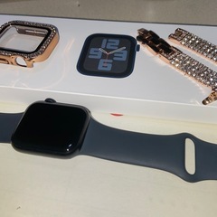 APPL WATCH SE  第２世代　４０MM midnight  Alminium  case超お買い得🉐ですよー💕💕半額セール🎀の画像