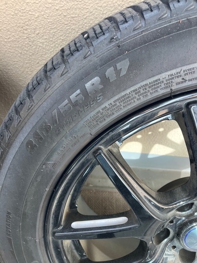 スタッドレスタイヤ