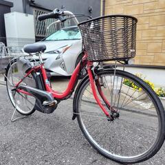 電動アシスト自転車　高年式！　ヤマハPASナチュラ　26インチ レッド　バッテリー8.7Ah 充電器付きの画像