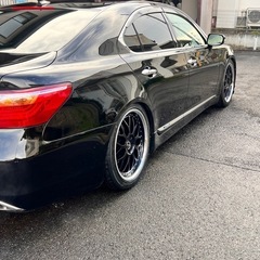 レクサスLS600hの画像