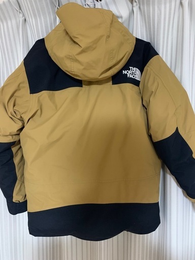 THE NORTH FACE マウンテンダウンジャケット ブリティッシュカーキ
