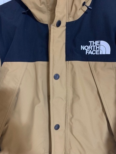 THE NORTH FACE マウンテンダウンジャケット ブリティッシュカーキ
