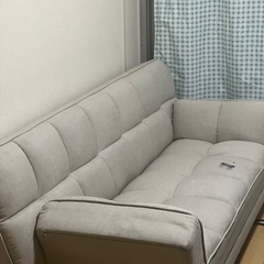 折りたたみソファの画像